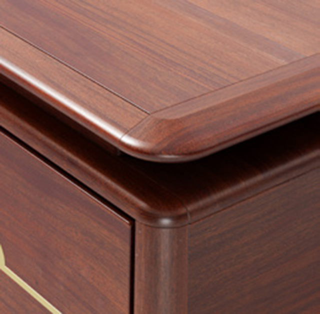 桌角細(xì)節(jié)